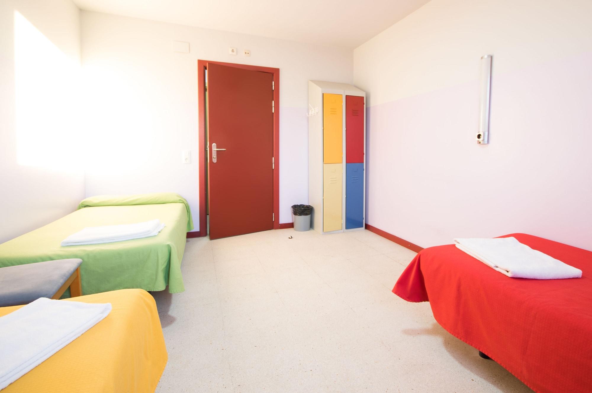 Hostal Welcome Мадрид Экстерьер фото